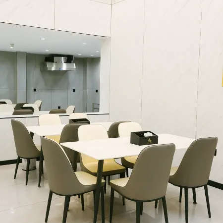 Jingyu Smart Hotel (Weixin Zhaxi Old Street Longxi Community Branch)