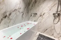 Rongyuan Hotel - Hot Tub