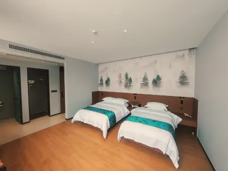 Shenlu Aurora Hotel (Arctic Square Branch) Отели рядом с достопримечательностью «White Birch Forest»