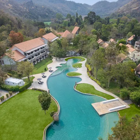 Belle Villa Resort, Khao Yai Отели рядом с достопримечательностью «Wat Tha Chang»