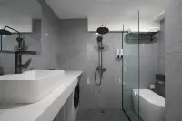 Duoduo River View Homestay (Jiefangbei Pedestrian Street Hong Ya Dong)