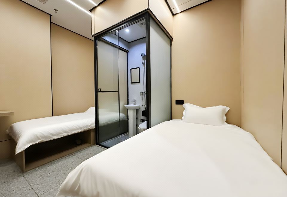 4. 저쉐자 호텔 (..