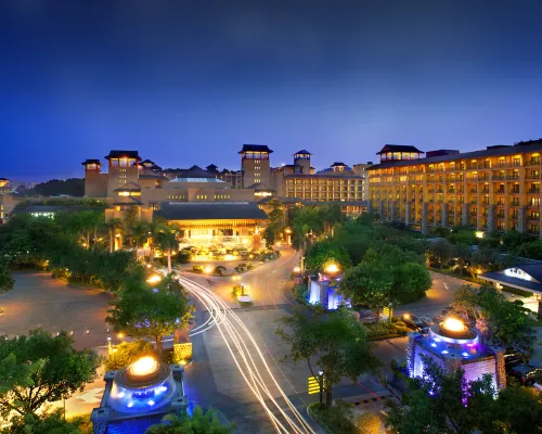 Chimelong Hotel Hotels near محطة هانكسي تشانغلونغ