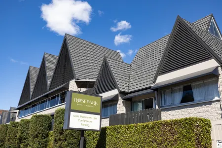 Auckland Rose Park Hotel Отели рядом с достопримечательностью «Auckland Sailing Club»