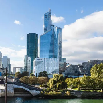 Novotel Paris la Défense Esplanade Отели рядом с достопримечательностью «Триумфальная арка»