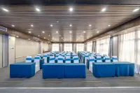 Yue TA X Esports Hotel (Jinshawan Branch, Zhanjiang)