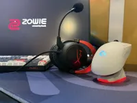 Zhuowei E-Sports Hotel (Dingtao Jinghu Square Bus Station)