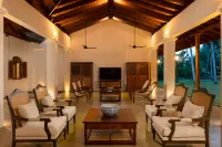 Jetwing Wahawa Walauwa, A Luxury Reserve - Homestays