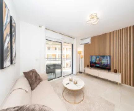 Modern apartment with terraces, parking - Cannes
