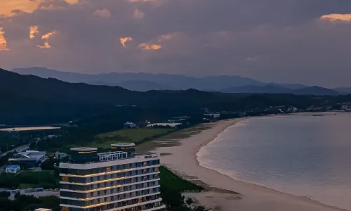Renebleu by Sol Beach