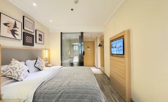 Fudelo City View | Light Luxury Apartment Hotel (Nanning Jiangnan Wanda Plaza Pingxi Night Market)