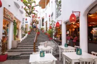 Serhs Villas Da Pipa Hotel Hotels near Pousada Praia do Amor