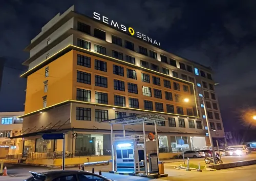 Sem9 Senai "Formerly Known As Perth Hotel" Hotels in Senai