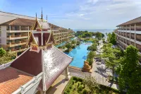 The Heritage Pattaya Beachfront Resort