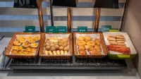 海口騎樓老街美侖飯店（省委省政府店） - 早餐