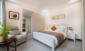 Qingyuan Crystal Butterfly Bay Swimming Lane Hot Spring Villa