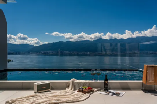 Dali Wuming · Holiday Villa Seaview Swimming Pool Vacation Boutique Stay (Dali Airport Erhai)