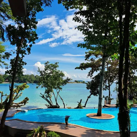 The C Samet Beach Resort