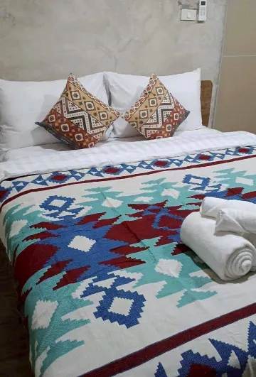 เตียงควีนไซส์