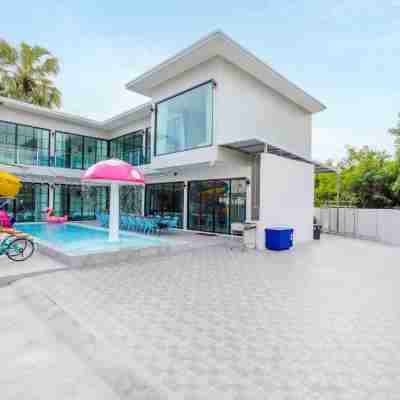 SEA U PoolVilla HUAHIN Hotel Exterior