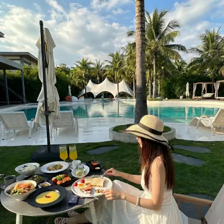 Blue Bird·Infinity Pool Designer Ocean Villa (Riyuewan Store)Wanning