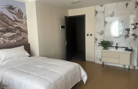 維耶納無人智能民宿