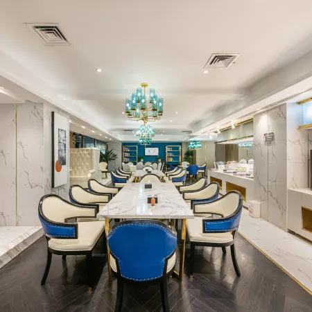 Jifeng International Hotel (Victoria moore city Branch)