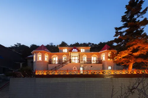Floral Hotel·Mingyun Villa (Guling Town, Lushan)