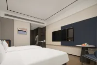 EZZI Hotel - Gym