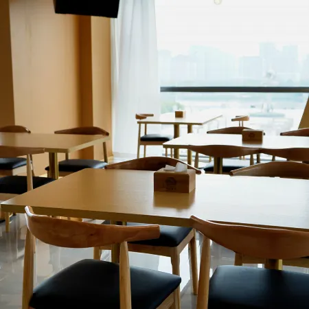 Nanhu Hotel (Bozhou Baolong Plaza Branch)