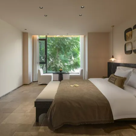 Dali Ancient Charm · Manlan Seaview Boutique Hotel (Shuanglang Erhai Branch)