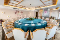 ฮอลิเดย์ อินน์ เอ็กซ์เพรส ตูเจียงหยาน แอนเชียนต์ ซิตี้ บาย IHG - วิวภูเขา