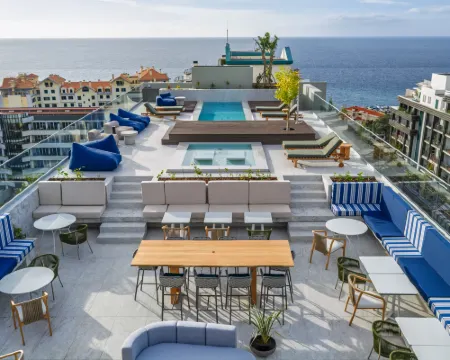 ザ エディトリー オーシャン ウェイ フンシャル フンシャルのホテル