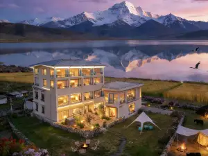 Shangri-La Moye Xingyu Designer Oxygen Manor