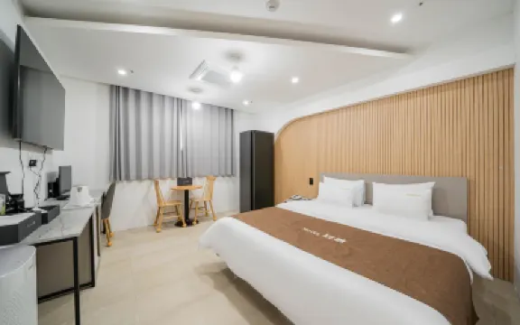 Goesan Hotel The King Hotels in 