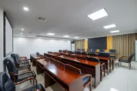 Home Hotel (Jishou University)