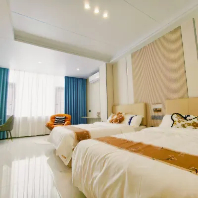Luoding Boyue Yayu Hotel Hotels near China Skydivers