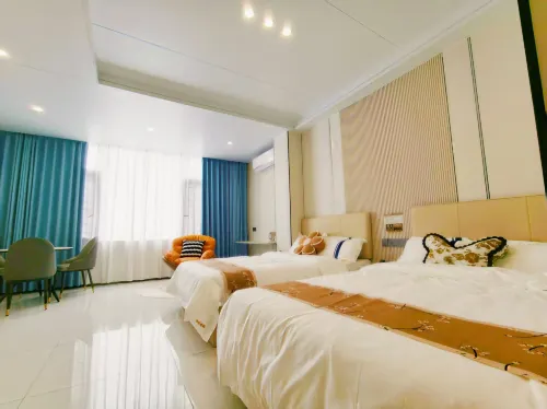 Luoding Boyue Yayu Hotel