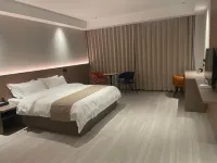 Taicang Xuancheng Yipin Hotel