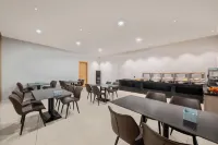 GreenTree Hotel (Huoqiu Antan Huafu store) - Parkering