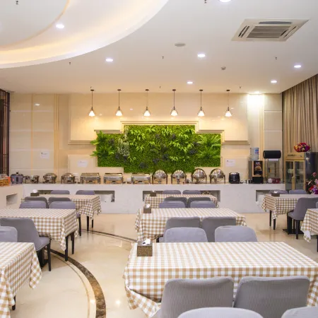 Lavande Hotel (Changji Huajianji)
