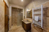 Grand Elite Cave Suites