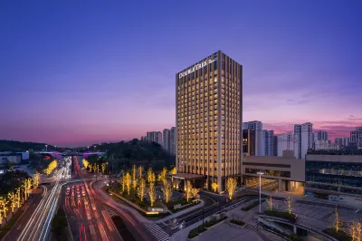DoubleTree by Hilton Zigong Hotels in 