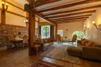 Luxury historic farmhouse in France -Domaine Macky