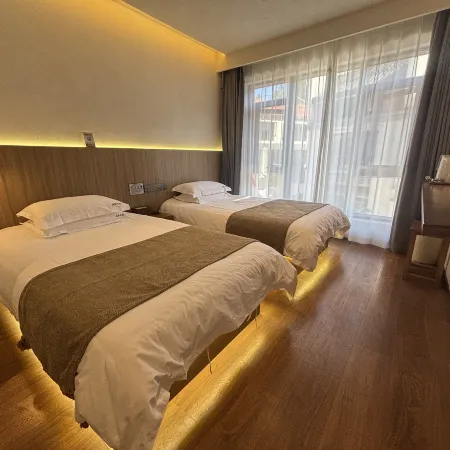 Runze Yunmeng Guesthouse (Jiuhua Mountain - Rou Shen Bao Dian)