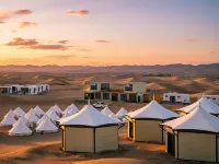 Moju ・ Star Gazing in Desert Sands ・ Bonfire Singing Camping Hotel โรงแรมใน
