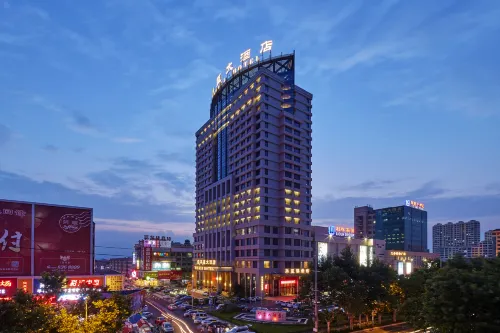 Huaxi Hotel - Swimmingpools