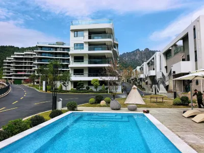 Laojieling North-South Boundary Wenquan Resort Hotel Hotels in 