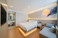 Elong Hotel (Liangxiang Nanguan Subway Station, Beijing)