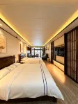 Phoenix Wanfeng Yushe Light Luxury Homestay (Hongqiao Branch, Fenghuang Ancient Town) - Romantic